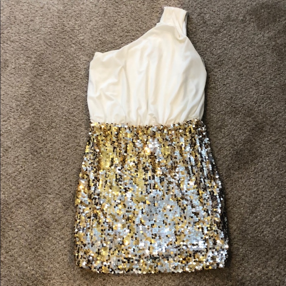 Dressy dress